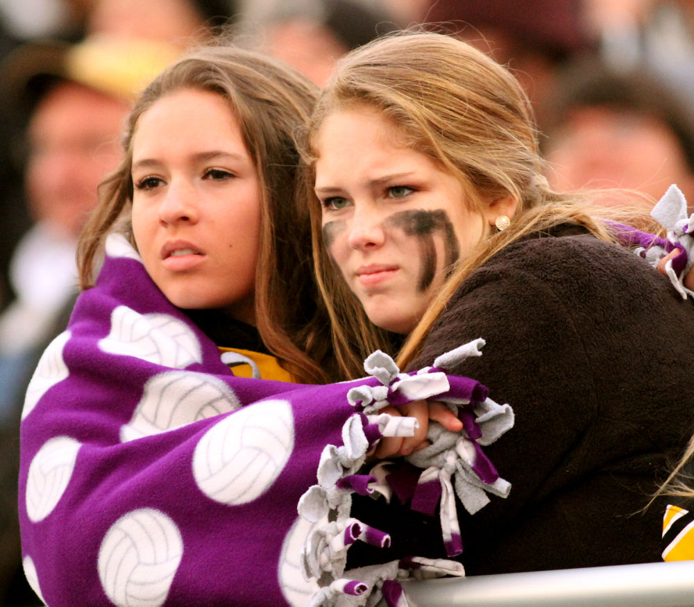 091214-bett-fball19